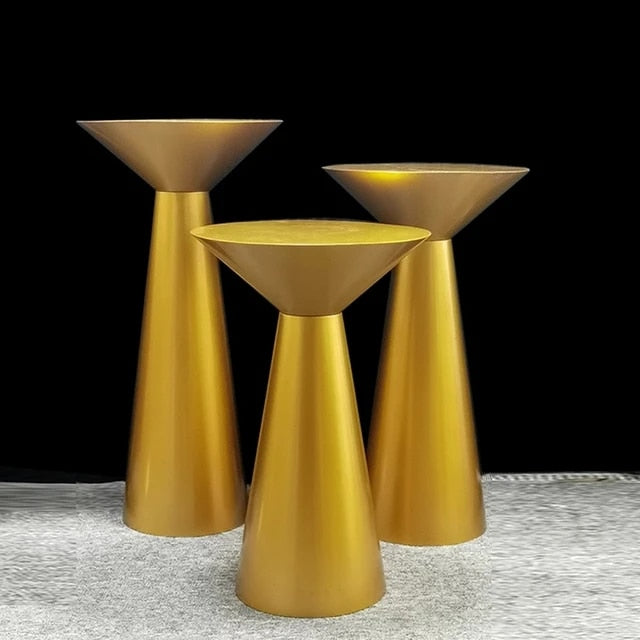 Metal Gold Plated Pedestals
